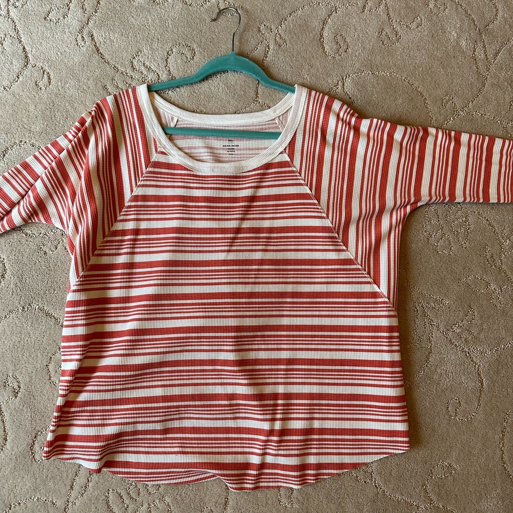 Sundance is the brand. This is a size small. Worn a few times.